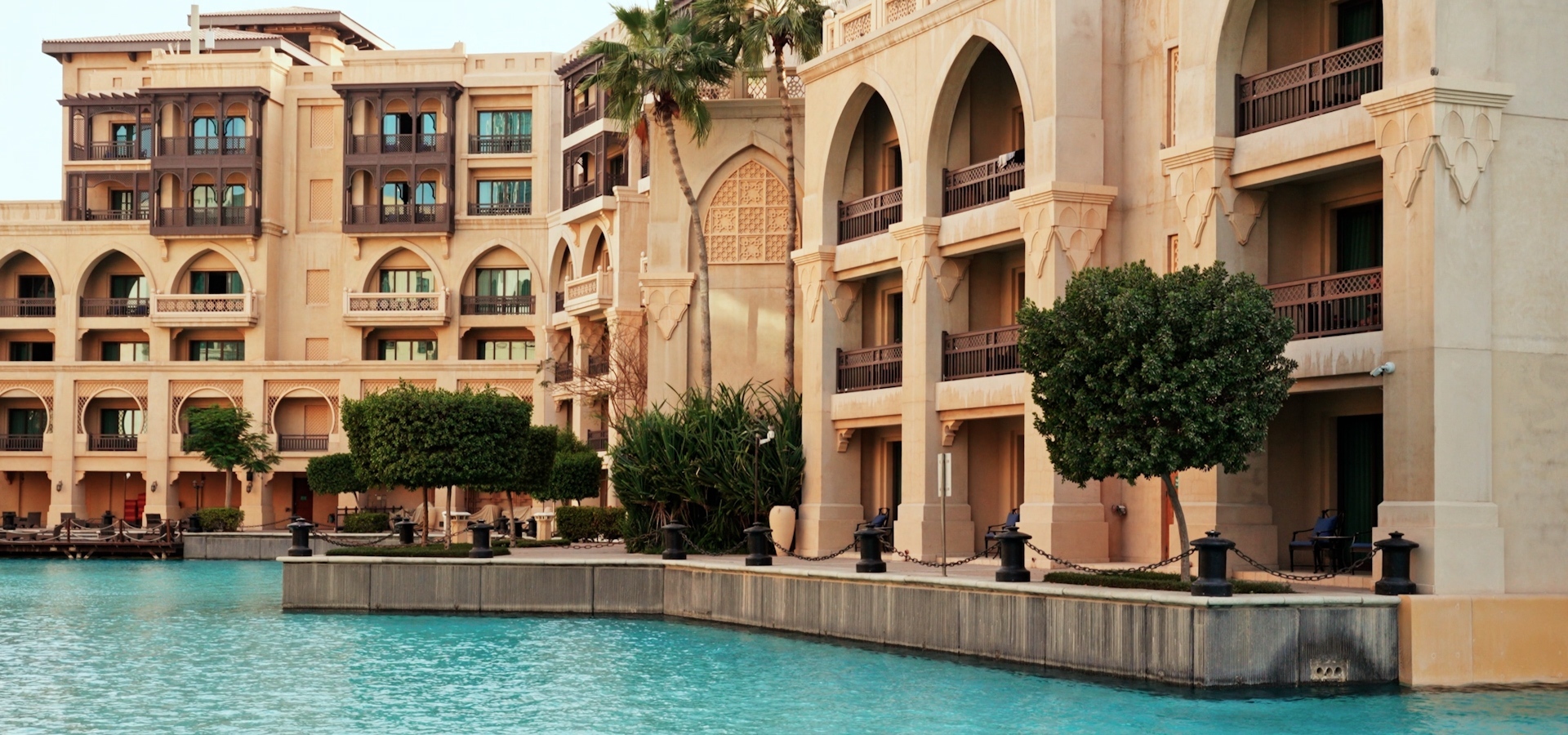 Hotels-Banner
